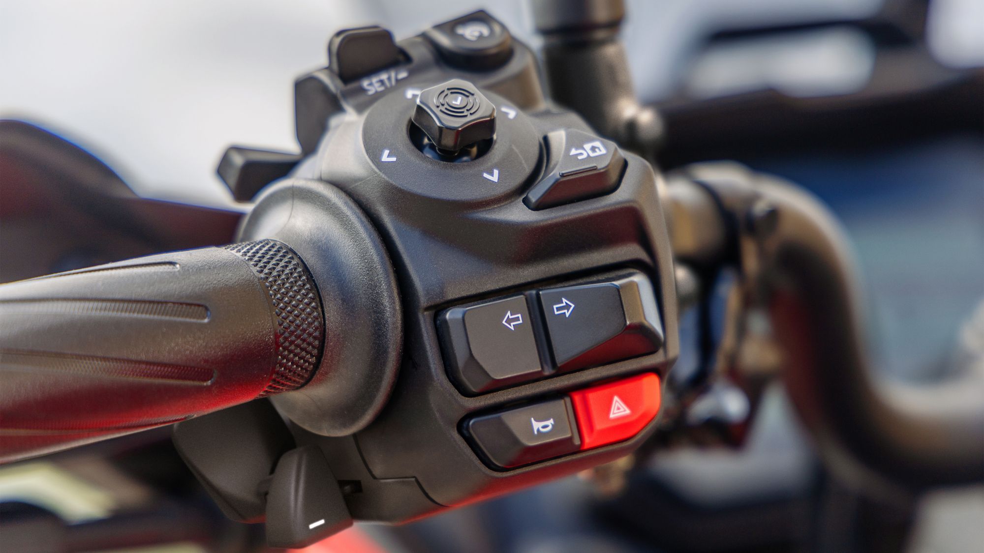 Yamaha Tracer 7 Y-AMT