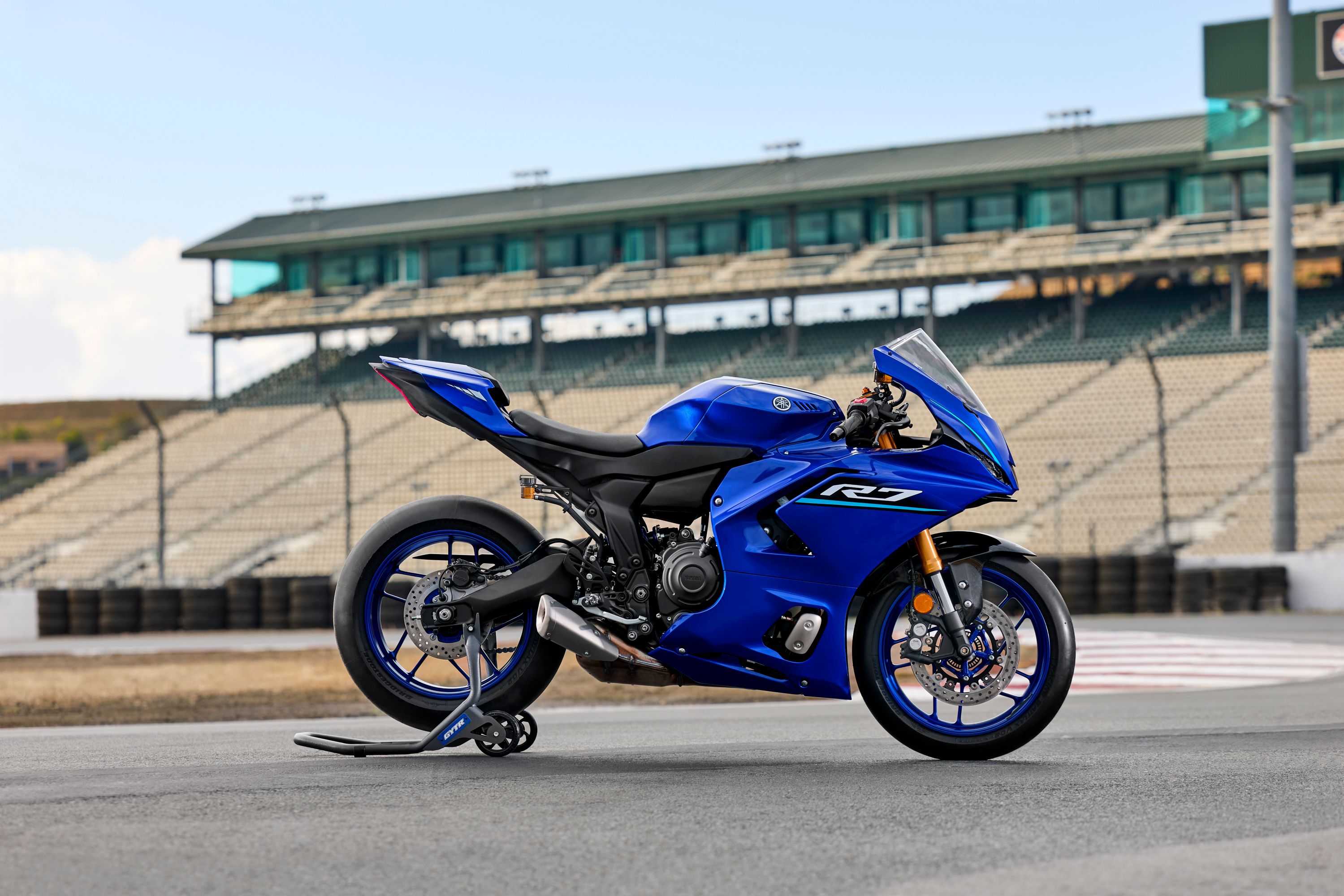 Yamaha YZF-R7 70 th