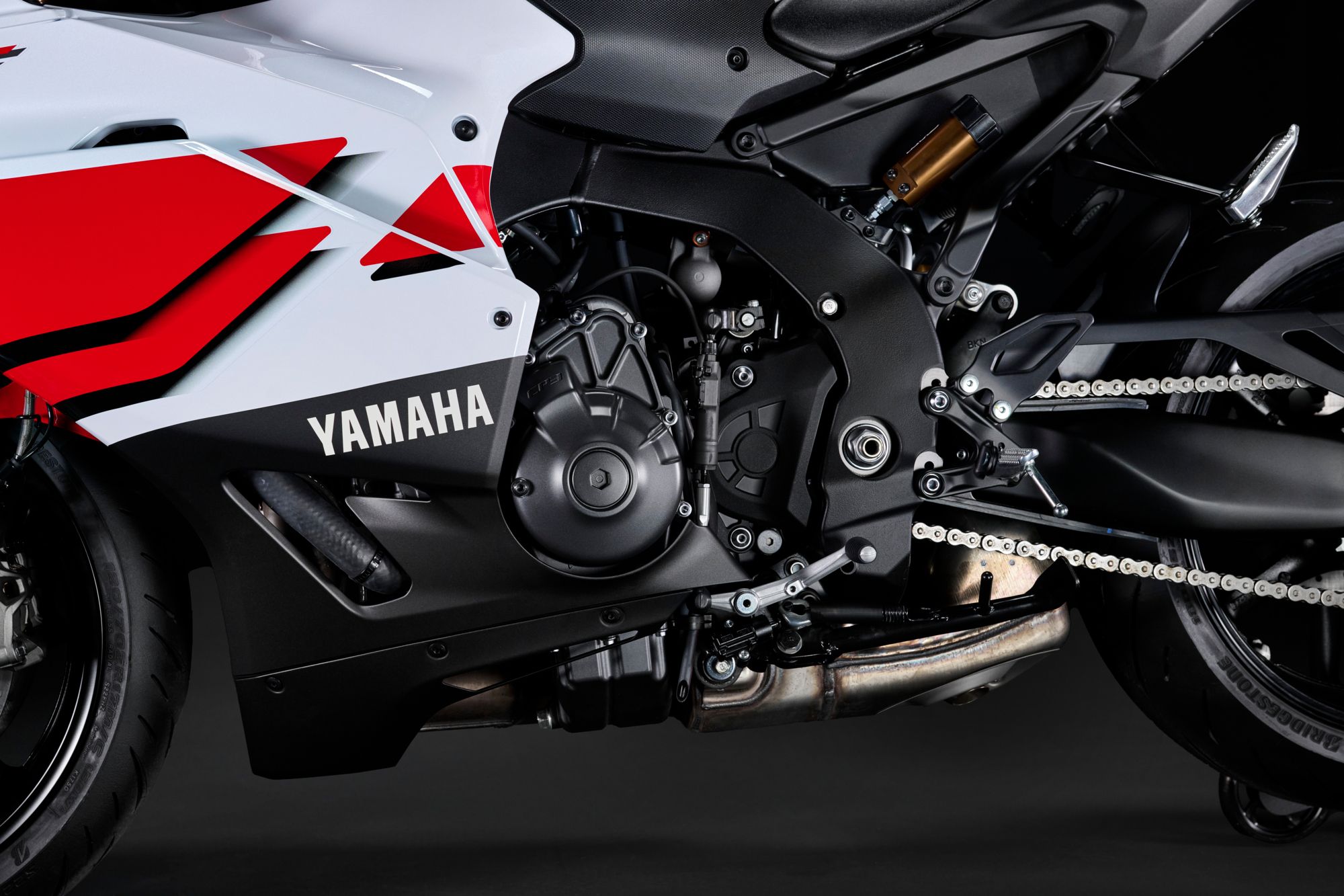 Yamaha YZF-R9 70th