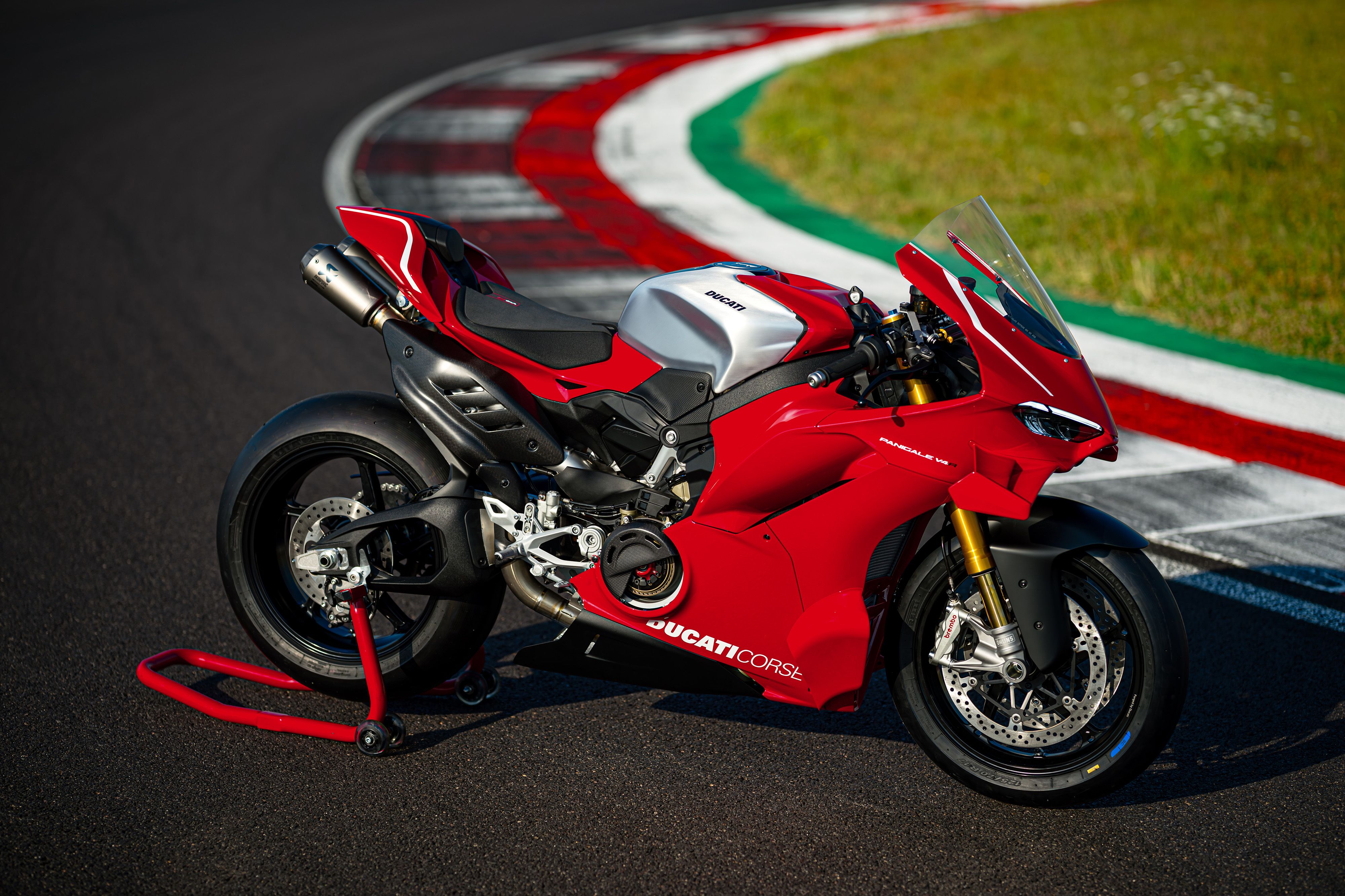 Ducati Panigale V4 R