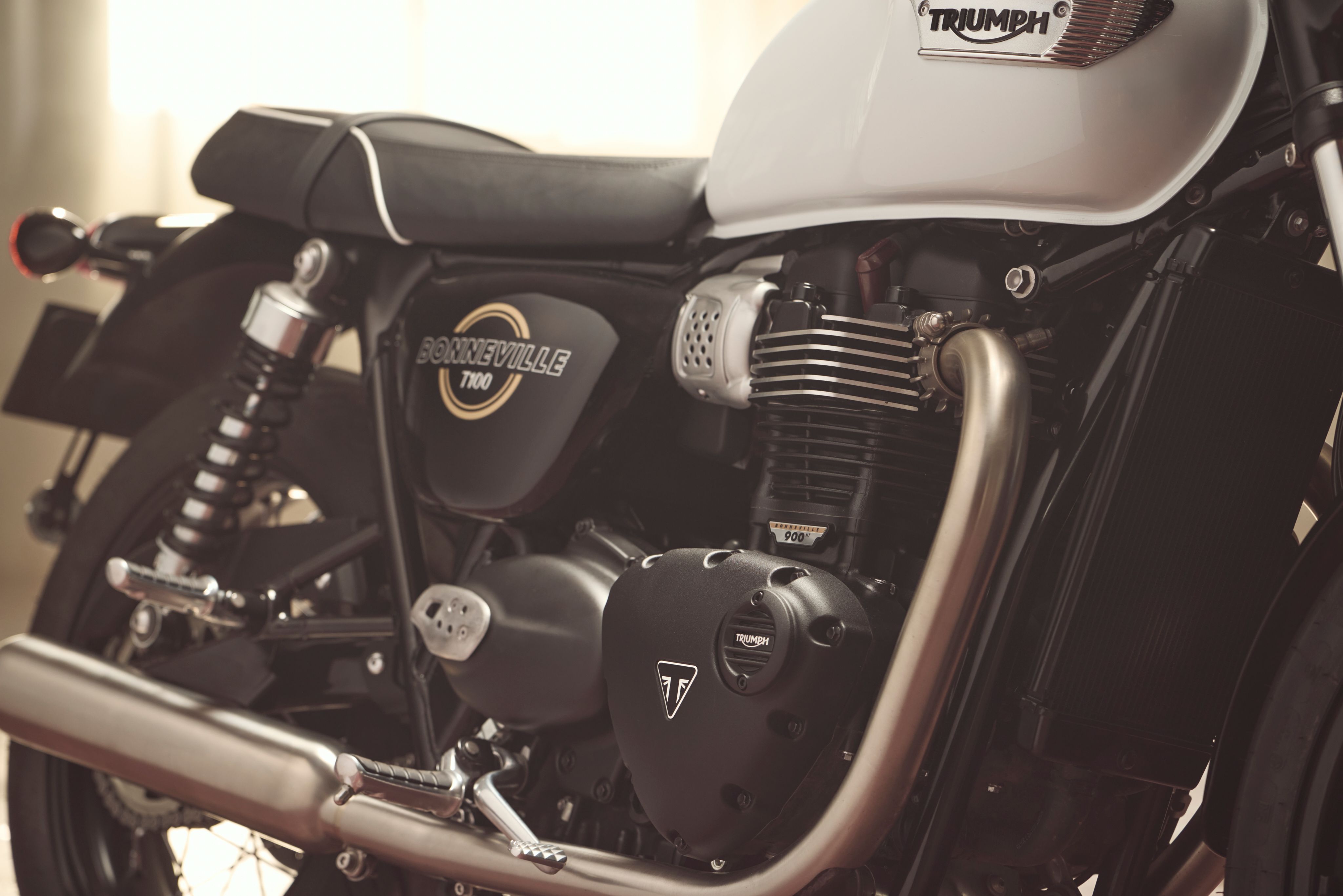 Triumph Bonneville T100
