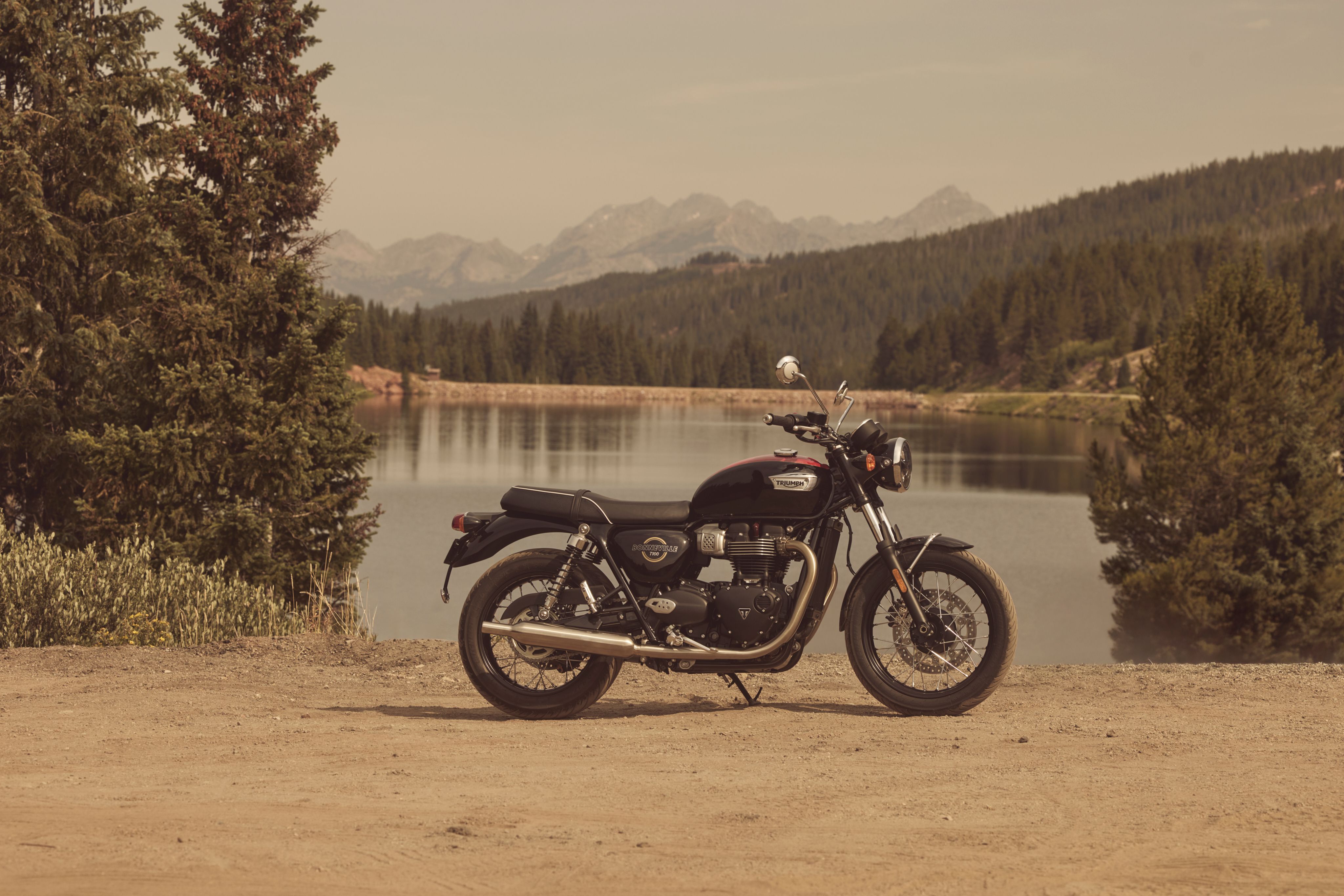 Triumph Bonneville T100