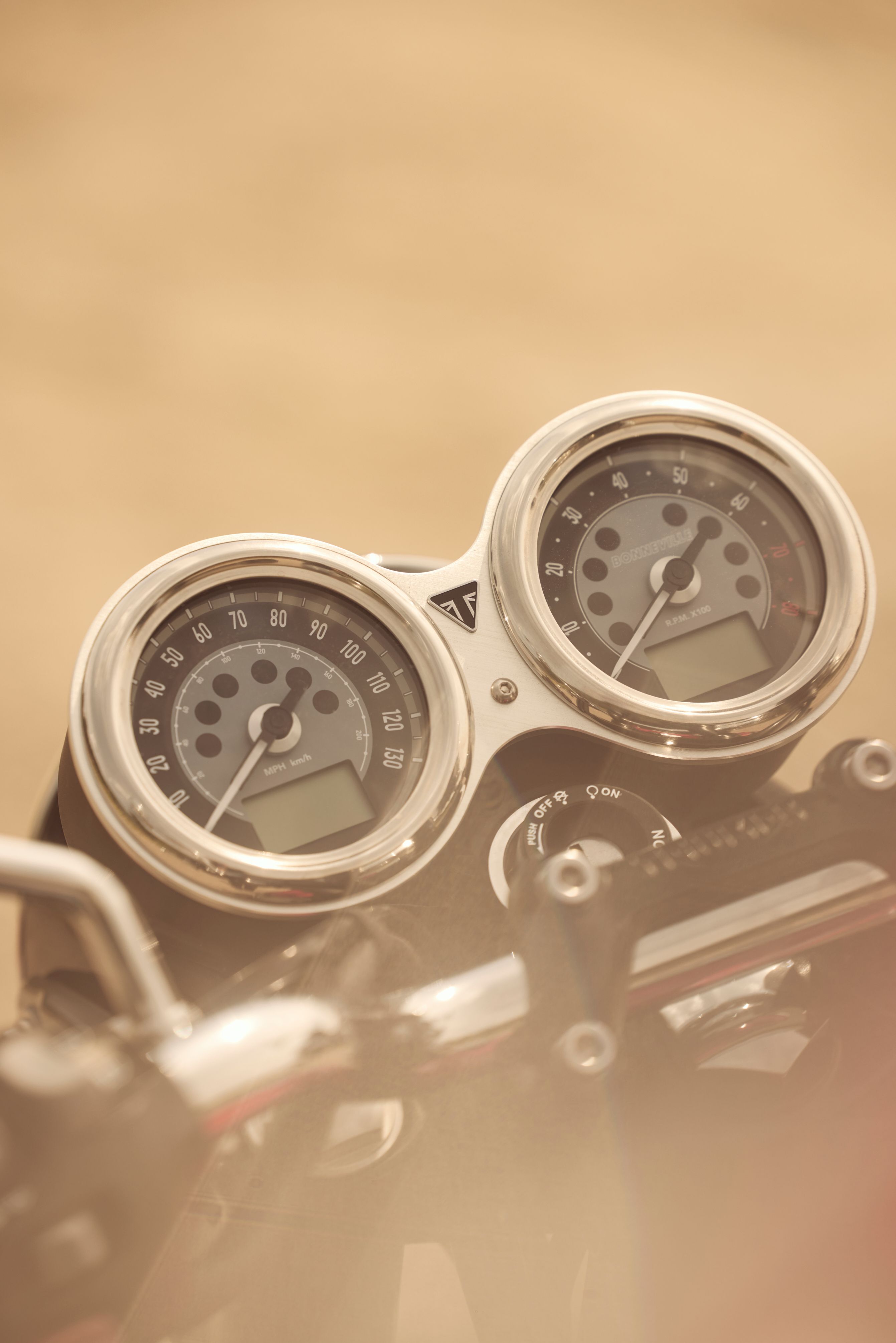 Triumph Bonneville T100