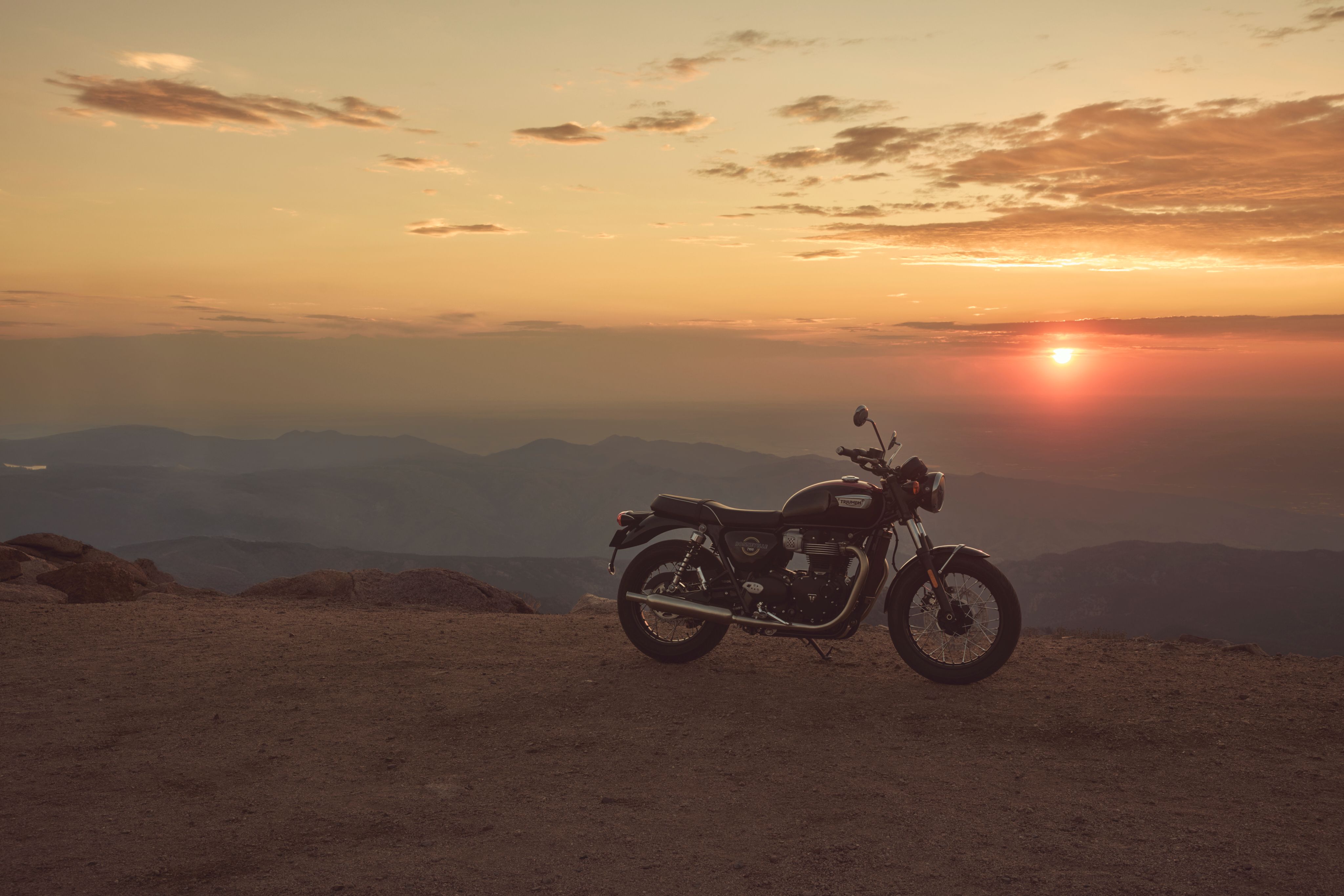 Triumph Bonneville T100