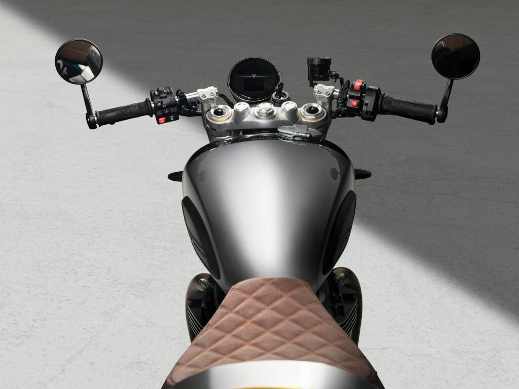 Triumph Speed Twin 1200 Cafe Racer Edition