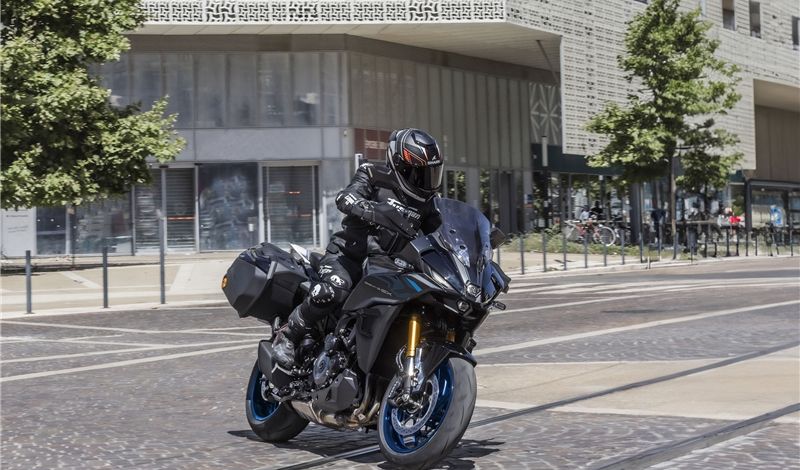 Suzuki GSX-S1000GX Plus