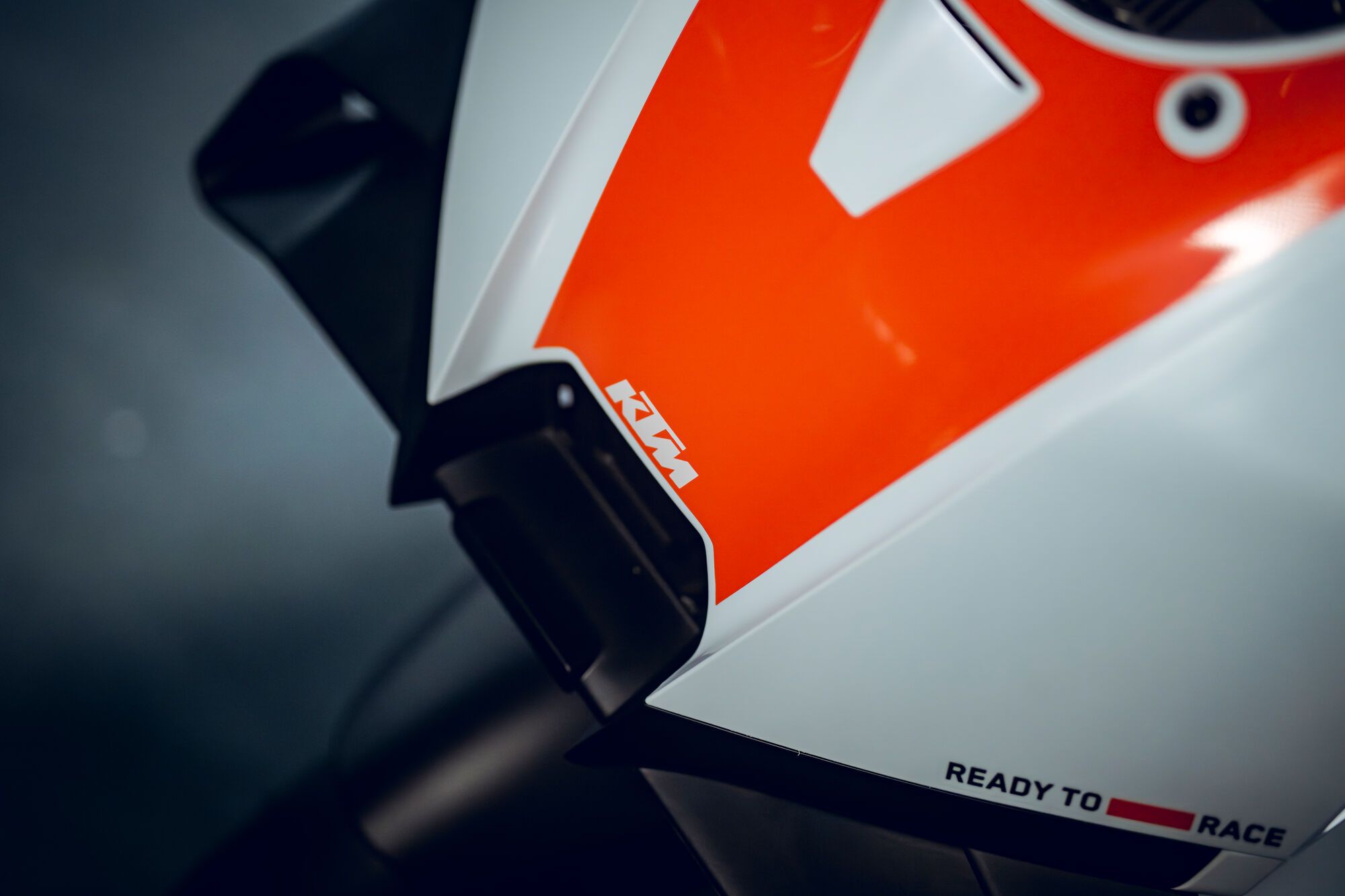 KTM 990 RC R Track