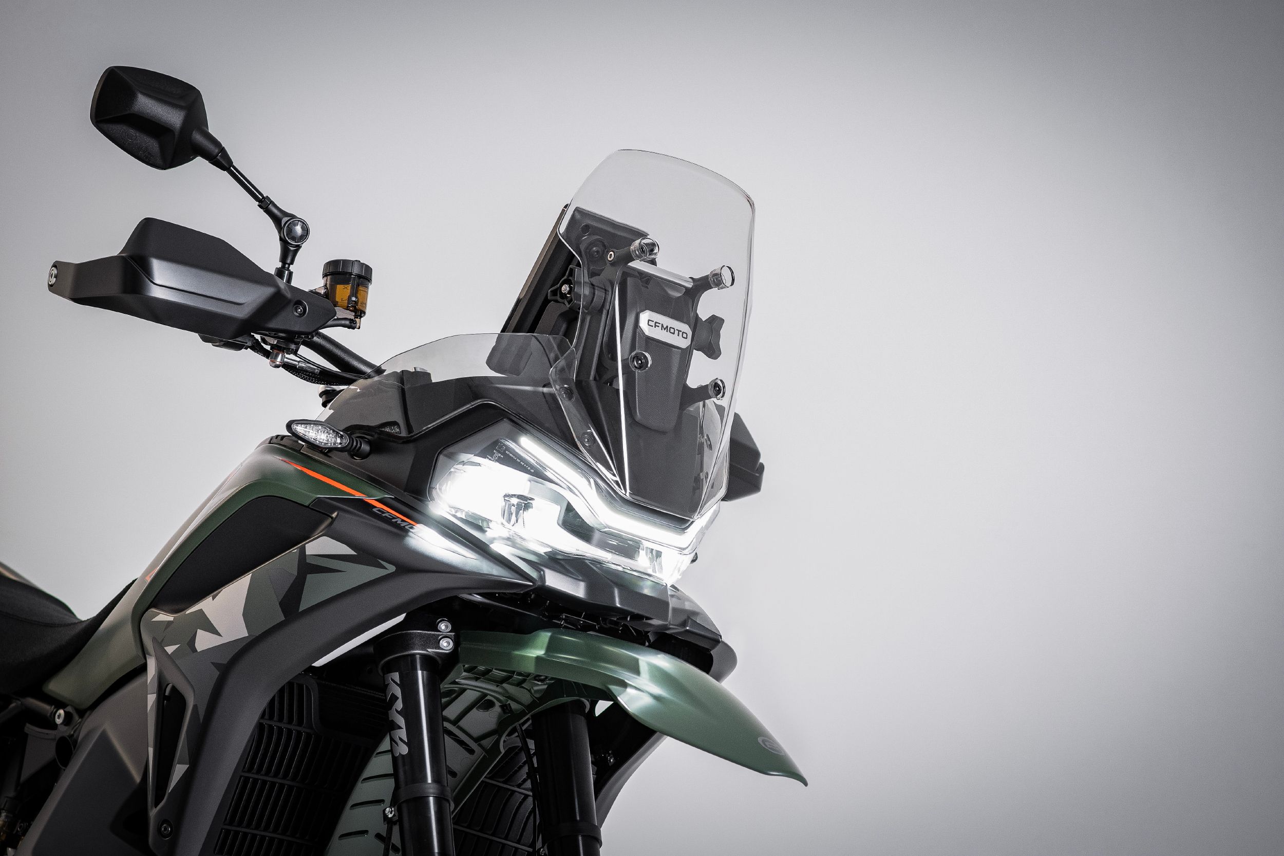 CFMOTO  1000MT-X