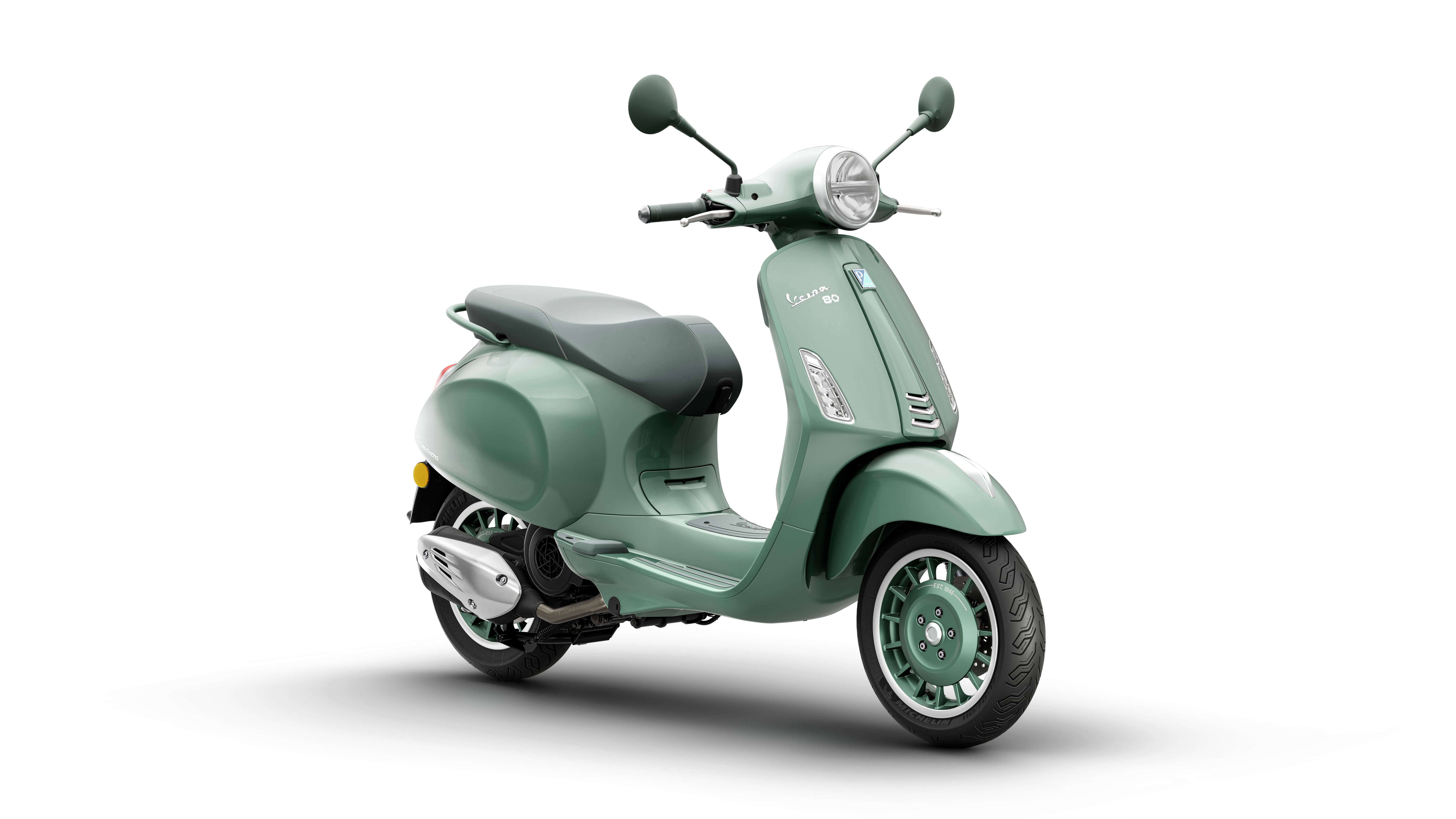 Vespa Primavera 125 80th