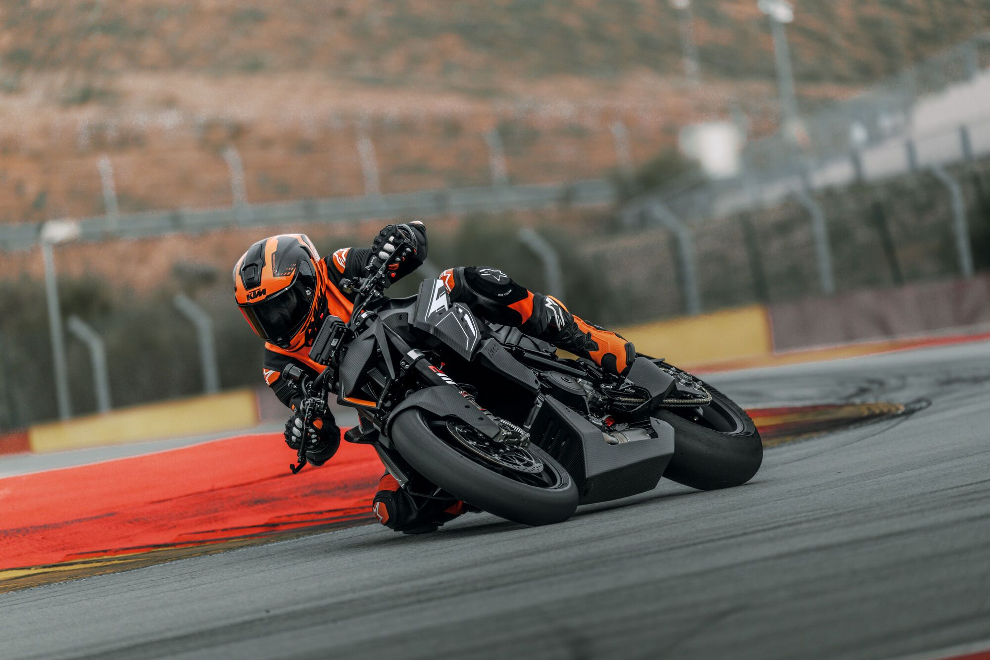 KTM 1390 Super Duke RR Track