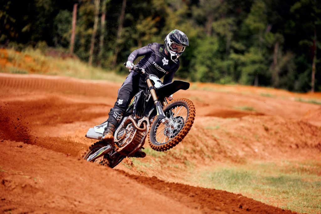 Triumph TF 450-RC